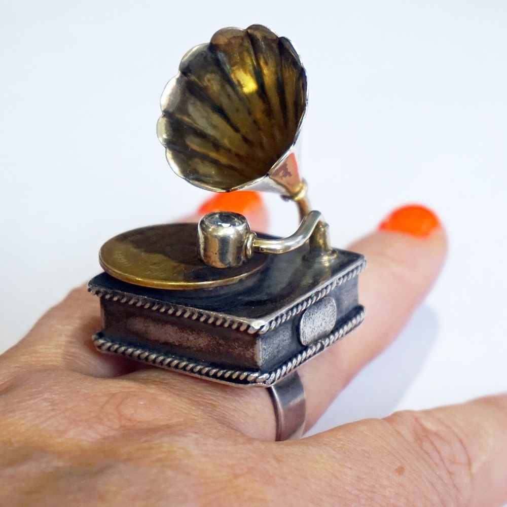 RARE PATHEPHONE STERLING SILVER RING 9.75 UNIQUE!!!